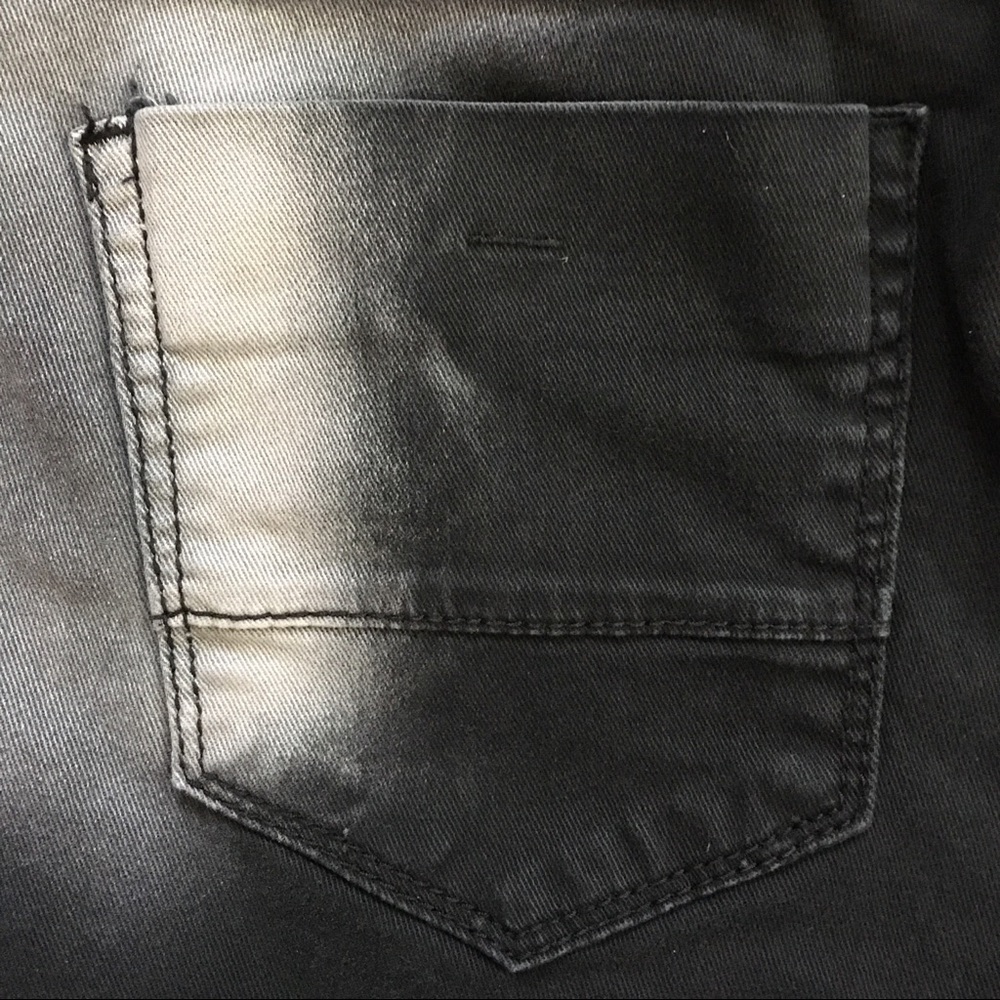 BUNDLE 2/$25! Decree Black Ombré Jnr. Size 9 Jeans - Picture 7 of 8
